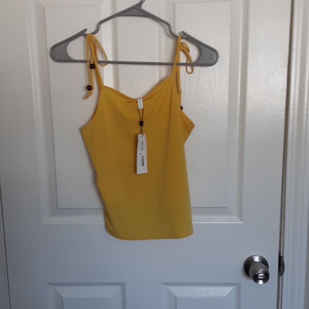 Yellow top